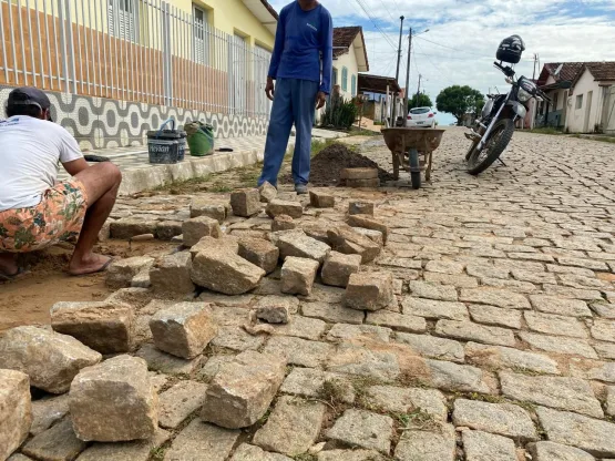 Prefeitura de Medeiros Neto avança com obras em Itupeva após fortes chuvas