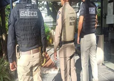 Três policiais Militares e um  agente penal são investigados por tráfico de armas na ‘Operação Mosquete’: