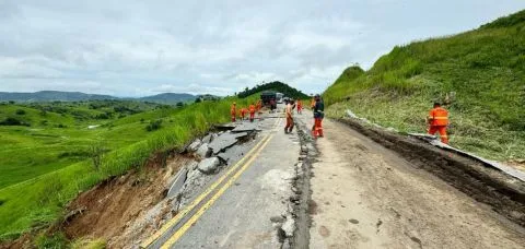 Governo da Bahia mantém mobilização para atender demandas de emergência para atingidos pelas fortes chuvas