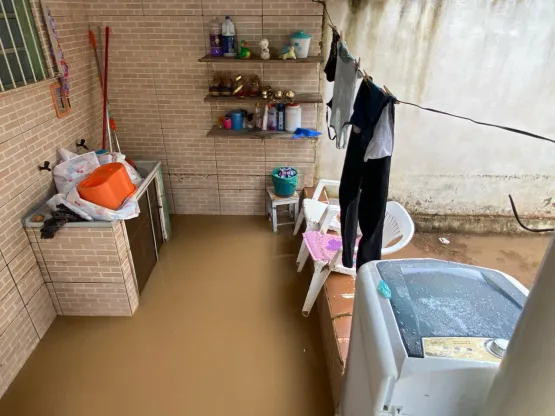 Prefeitura de Medeiros Neto registra danos após 100mm de chuva nesta madrugada 