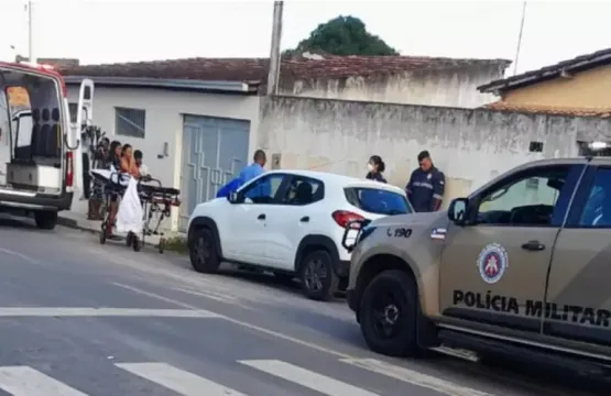 Menina de 4 anos morre após ser esquecida dentro do carro pelo pai na Bahia  