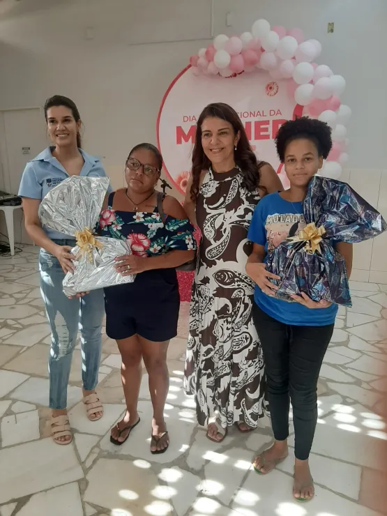 Prefeitura e Assistência Social realiza homenagem ao Dia Internacional da Mulher