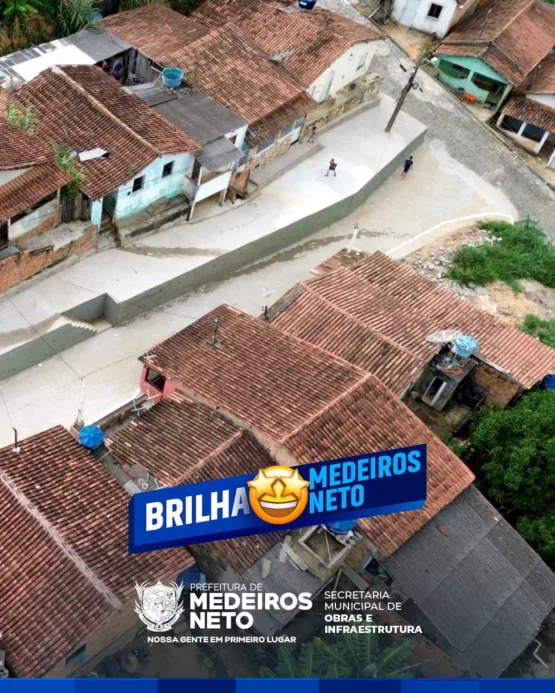 Prefeitura de Medeiros Neto entrega pavimentação da rua Otávio Rocha, no bairro Aparecida