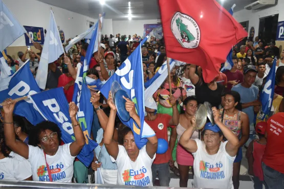 Senador e Deputado enaltecem conquistas do Prefeito Gilvan durante lançamento de pré-campanha à reeleição no Prado