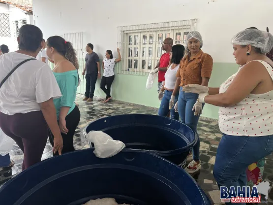Prefeitura de Lajedão promove distribuição de peixes para famílias cadastradas no CadÚnico