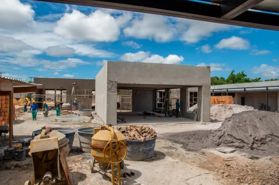Construção em Curso: Nova escola no bairro Ulisses Guimarães avança em Teixeira de Freitas