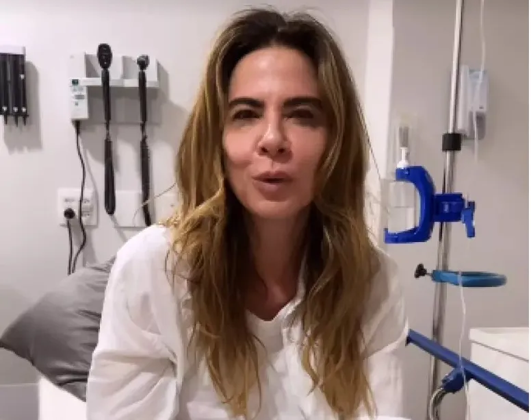 Luciana Gimenez é diagnosticada com pneumonia