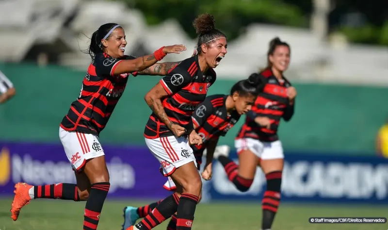 Flamengo goleia Santos por 7 a 0 no Brasileiro Feminino