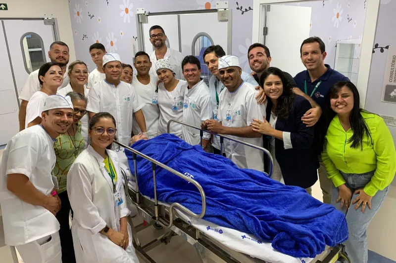 Hospital Estadual Costa das Baleias inicia operação tendo idosa de 99 anos como primeira paciente