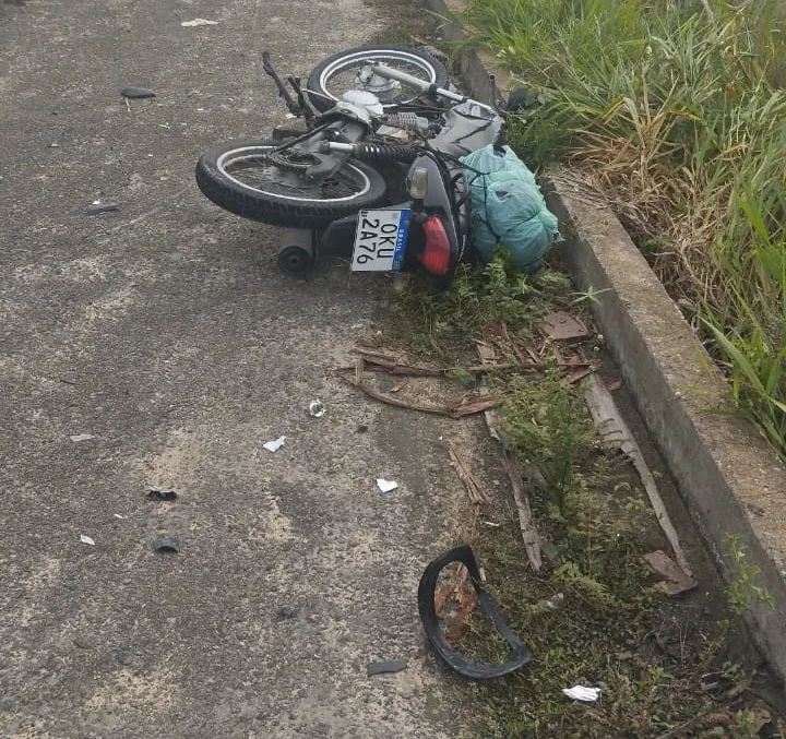 Motociclistas morrem em colisão na BR-101 em Teixeira de Freitas