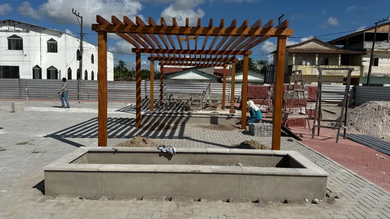 Estão avançadas as obras de construção da praça do São José de Alcobaça