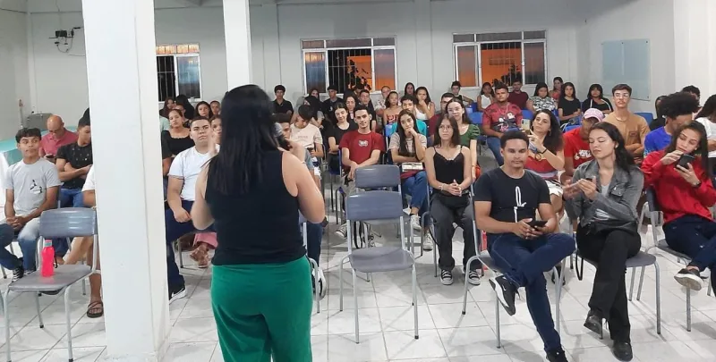 Aula inaugural marca início das atividades do Programa UPT/UFSB em Medeiros Neto