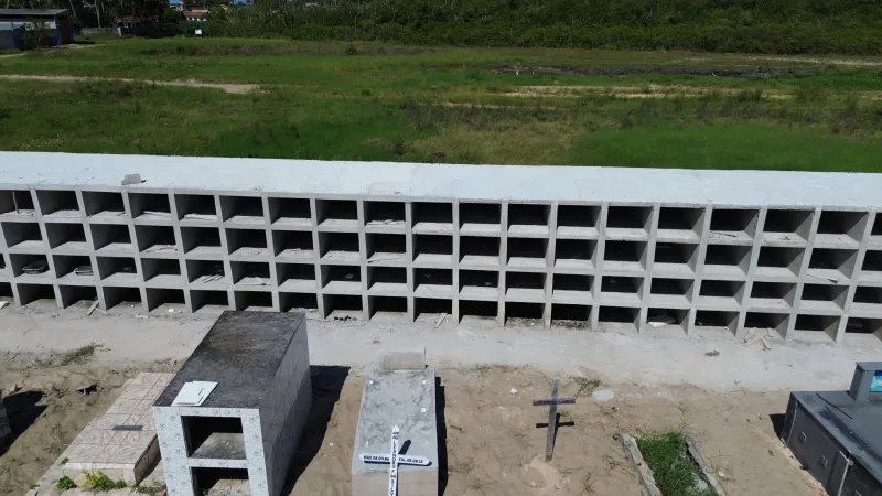 Alcobaça constrói urnas funerárias no cemitério municipal da cidade