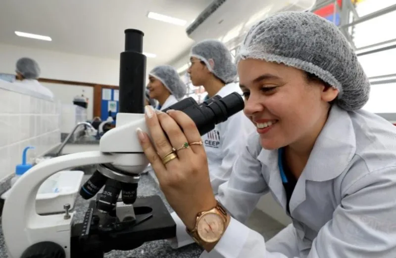 Abertas inscrições para mais de 14 mil vagas em cursos técnicos gratuitos na Bahia