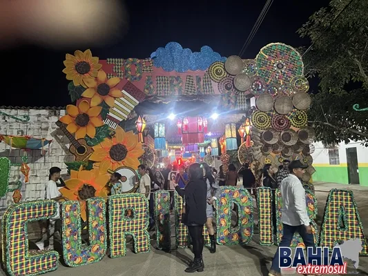 Vereda se Transforma na Cidade do Forró no 30º Arraiá da Curindiba