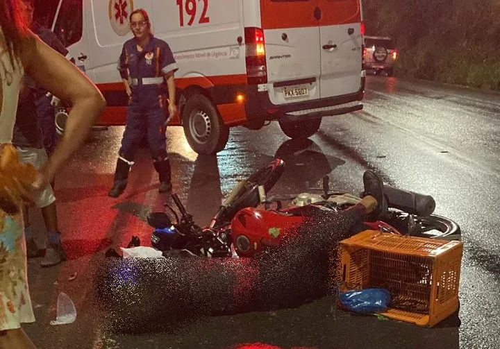 Motociclista de 65 anos morre em acidente na BR-101, em Itamaraju