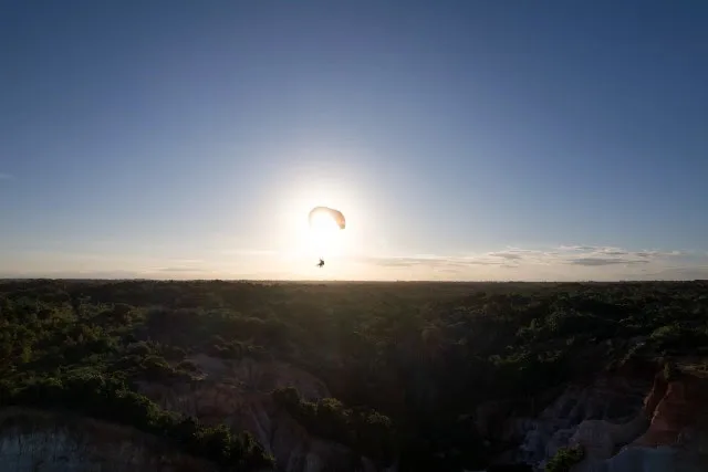 Fundo ligado a ACM Neto planeja condomínio de luxo em ambiente sensível na Bahia