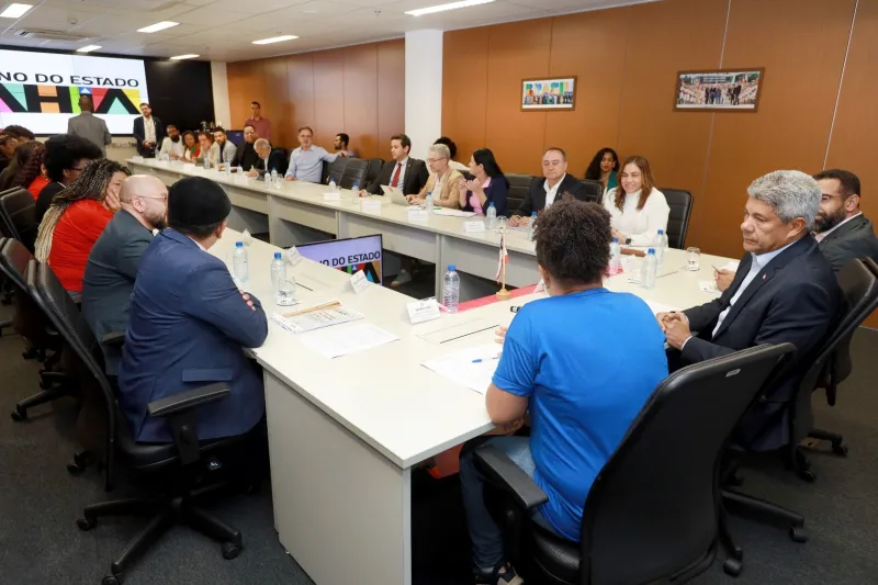 Governo do Estado criará comitê para debater políticas para população em situação de rua 