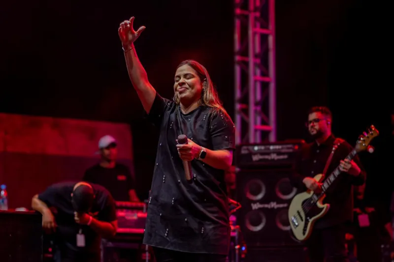 Adora Prado: Primeira edição do evento gospel atraiu milhares de pessoas na Praça de Eventos