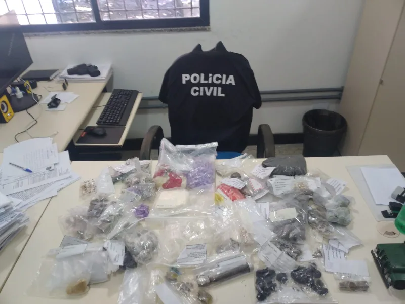 Polícia Civil incinera drogas apreendidas no Prado