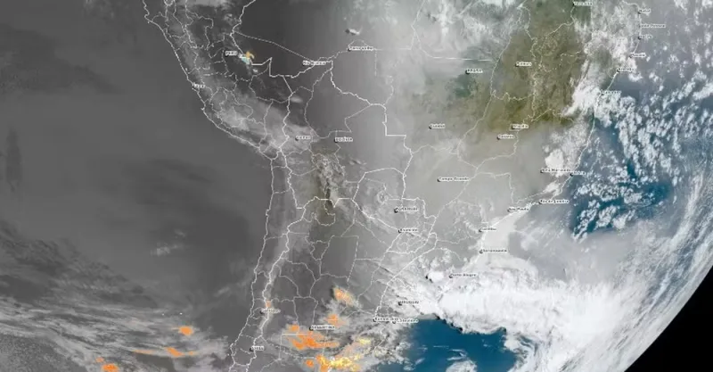 Fumaça de Incêndios se espalha pelo Brasil e ameaça chegar à Argentina e Uruguai