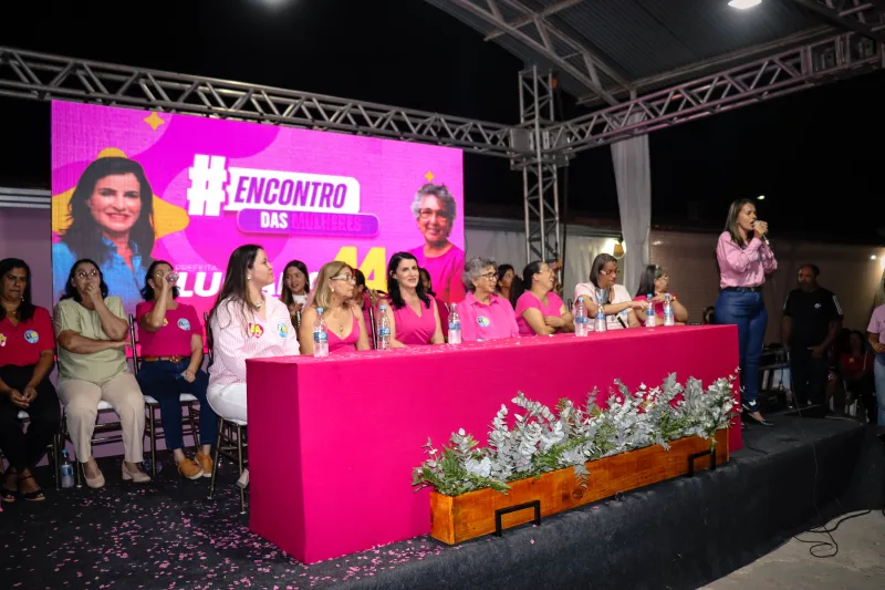 Reunião do “Furacão Rosa” destaca a crescente participação feminina na política em Nova Viçosa