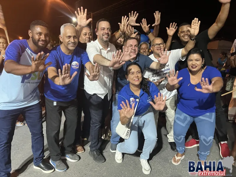 Demostrando força política, Tonzinho reúne milhares de pessoas em caminhada e comício na cidade de lajedão