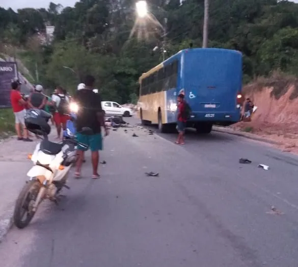 Motociclista morre em grave acidente na ladeira do hospital em Porto Seguro