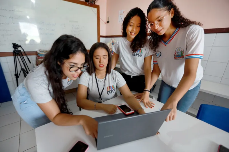 Implantação de agências de notícias em escolas da rede estadual transformam estudantes baianos em produtores de conteúdo