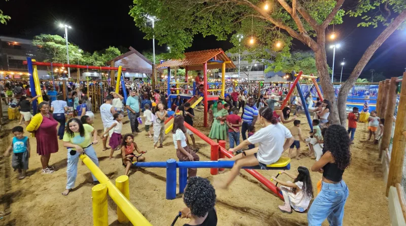 Itabatã comemora a reinauguração da Praça João Carletti com área de lazer revitalizada