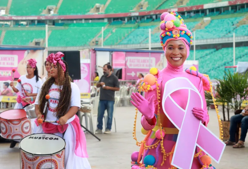 Outubro Rosa: Governo do Estado oferece 30 mil mamografias gratuitas para a prevenção ao câncer de mama