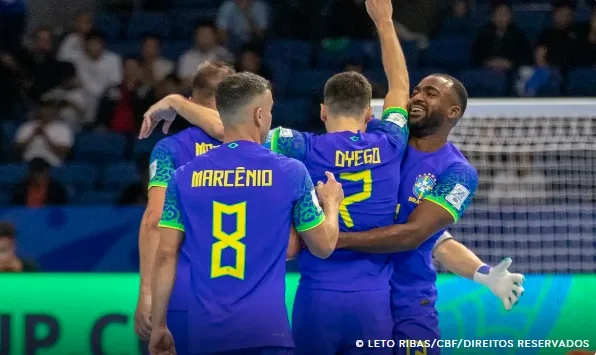 Brasil garante vaga na final da Copa do Mundo de futsal