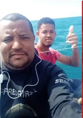 Pescador nada por mais de 48 horas em busca de socorro após barco virar em Corumbau no extremo sul da Bahia