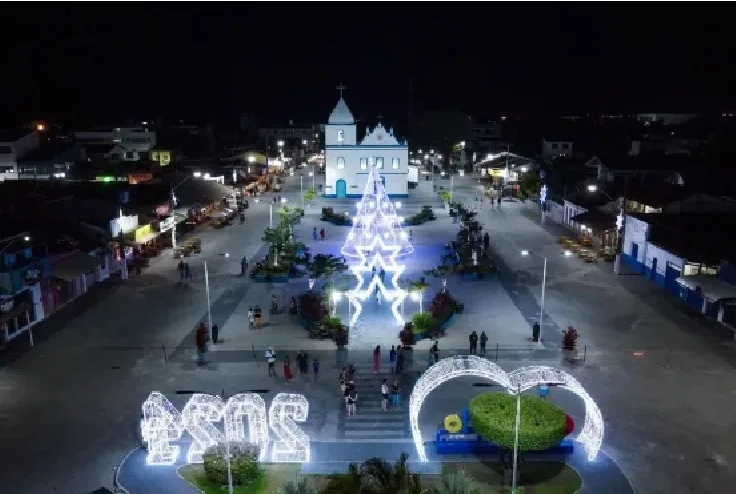 Prefeitura de Prado organiza fim de ano especial com atrações e decoração mágica