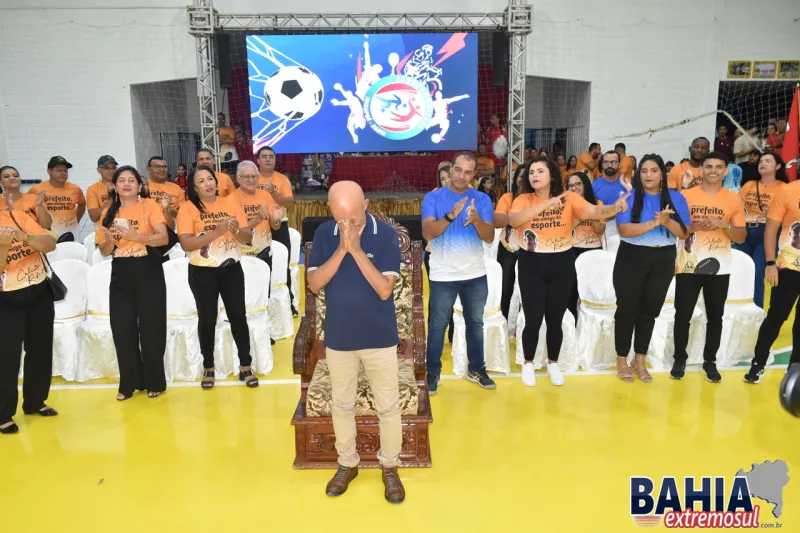 Prefeito Calixto Ribeiro é Homenageado na Abertura da 21ª Edição dos Jogos da Amizade em Ibirapuã