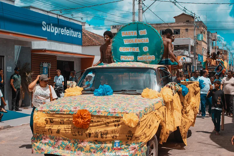 Prefeitura de Nova Viçosa promove caminhada pelo Dia da Consciência Negra