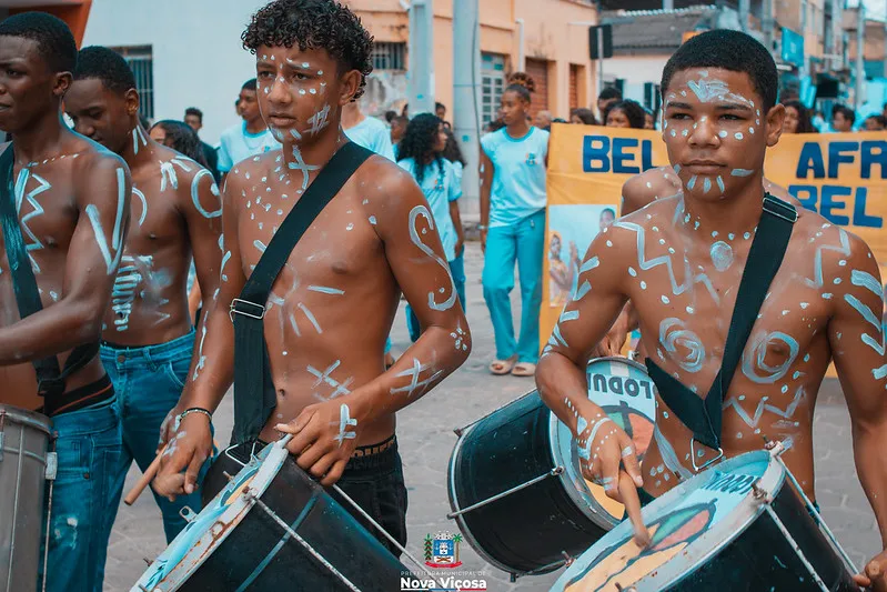 Prefeitura de Nova Viçosa promove caminhada pelo Dia da Consciência Negra