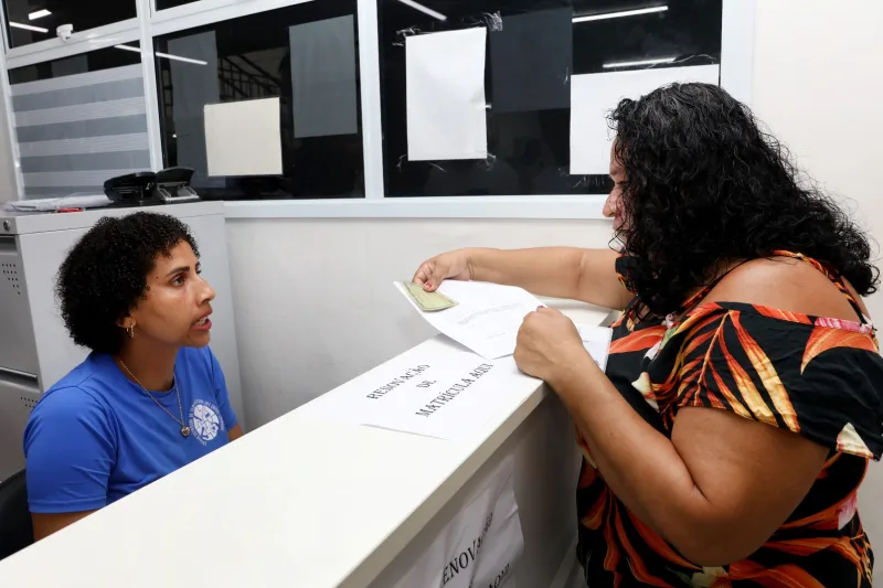 Estudantes da rede estadual da Bahia  já podem fazer a renovação da matrícula para o ano de 2025