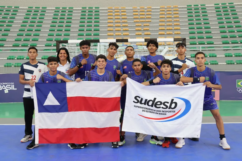 Alunos dos colégios estaduais de Teixeira de Freitas e  Nova Viçosa estreiam no handebol e voleibol dos Jogos da Juventude 2024 em João Pessoa/PB