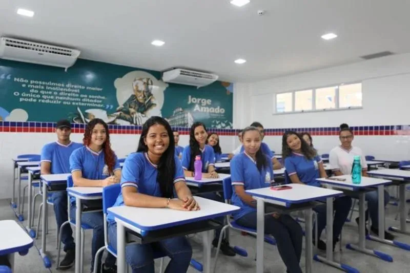 Bahia - Período de renovação de matrícula para estudantes da rede estadual termina nesta sexta-feira (29)