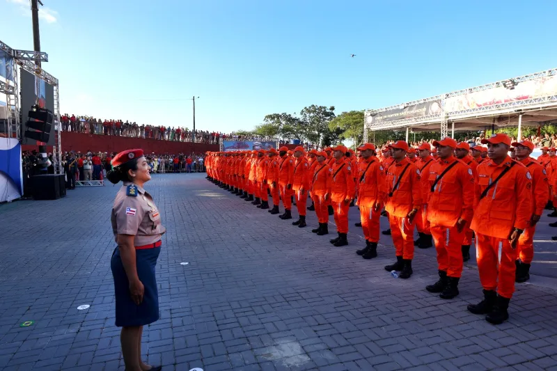 Forças de Segurança ganham reforço de mais 328 novos bombeiros militar 