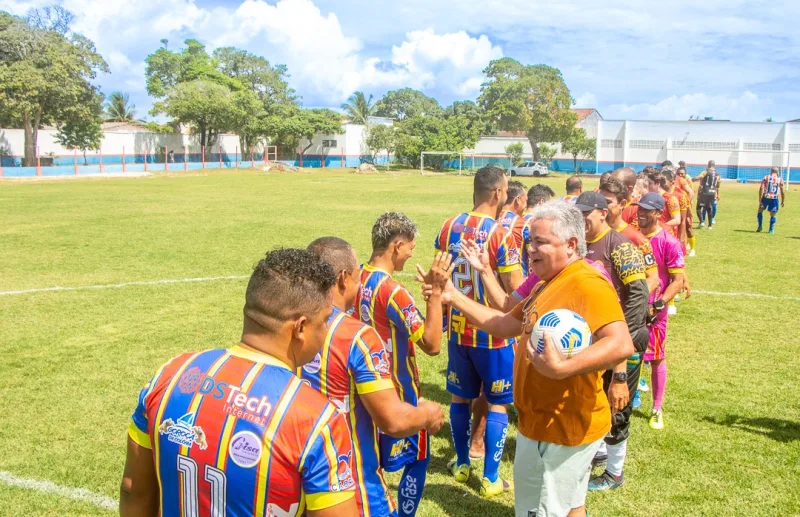 Alcobaça goleia Uberlândia por 6 x 3 no 25º Desafio de Futebol