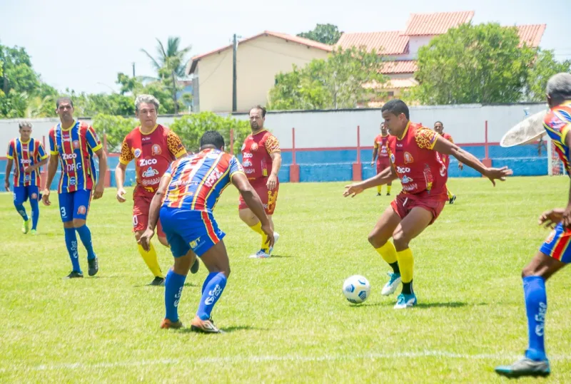 Alcobaça goleia Uberlândia por 6 x 3 no 25º Desafio de Futebol