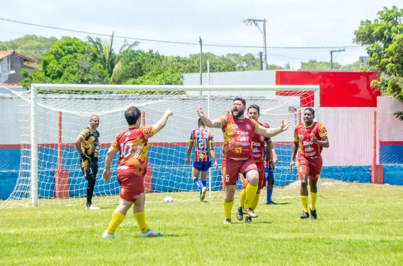 Alcobaça goleia Uberlândia por 6 x 3 no 25º Desafio de Futebol