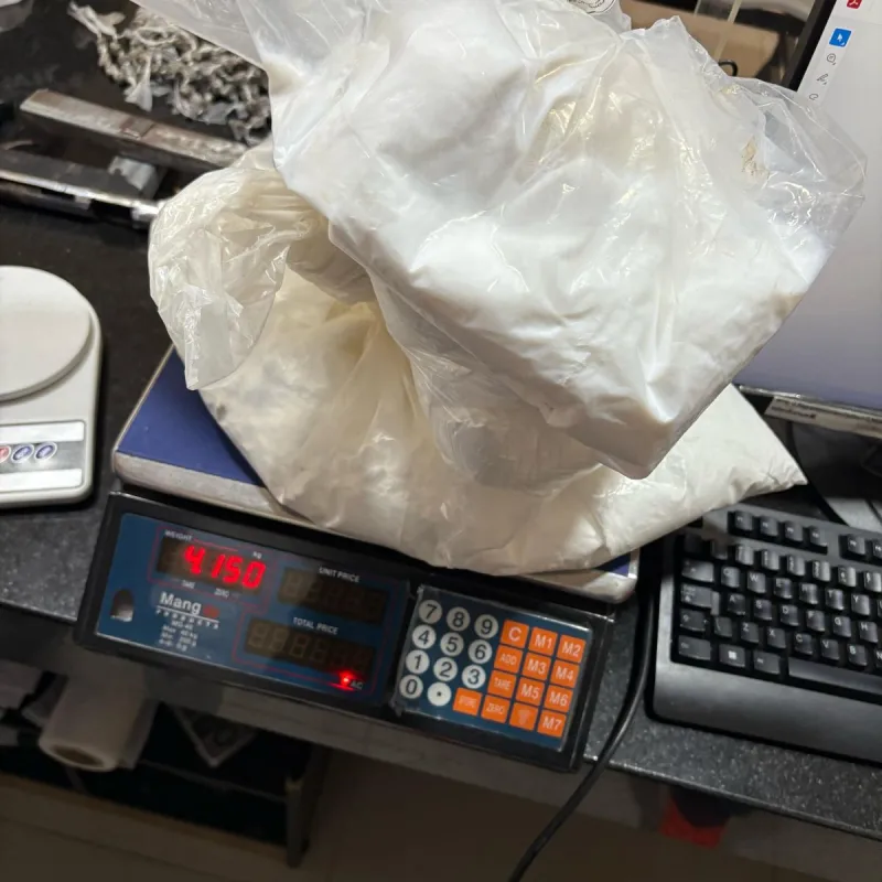 Polícia Civil descobre laboratório de drogas e apreende mais de 4 kg de cocaína em Eunápolis