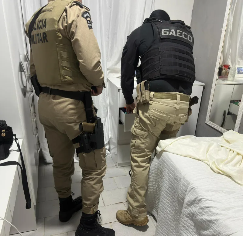 Quatro PMS e um guarda municipal são alvos de operação do MPBA e SSP