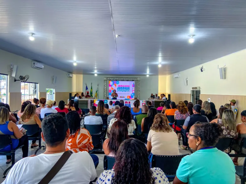 Jornada Pedagógica 2025 do Prado promove planejamento coletivo da Rede Municipal para o ano letivo