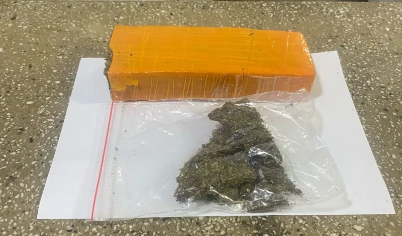 Polícia Militar apreende mais de 8,8 kg de drogas em Teixeira de Freitas; um suspeito foi preso