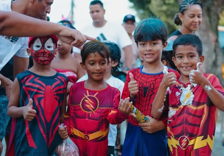 Axé, alegria e grandes shows: O carnaval de Prado 2025 chegou com tudo!