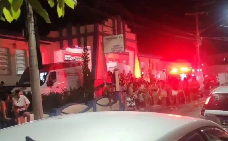 Briga generalizada durante Carnaval em MG deixa uma mulher morta e 14 feridos